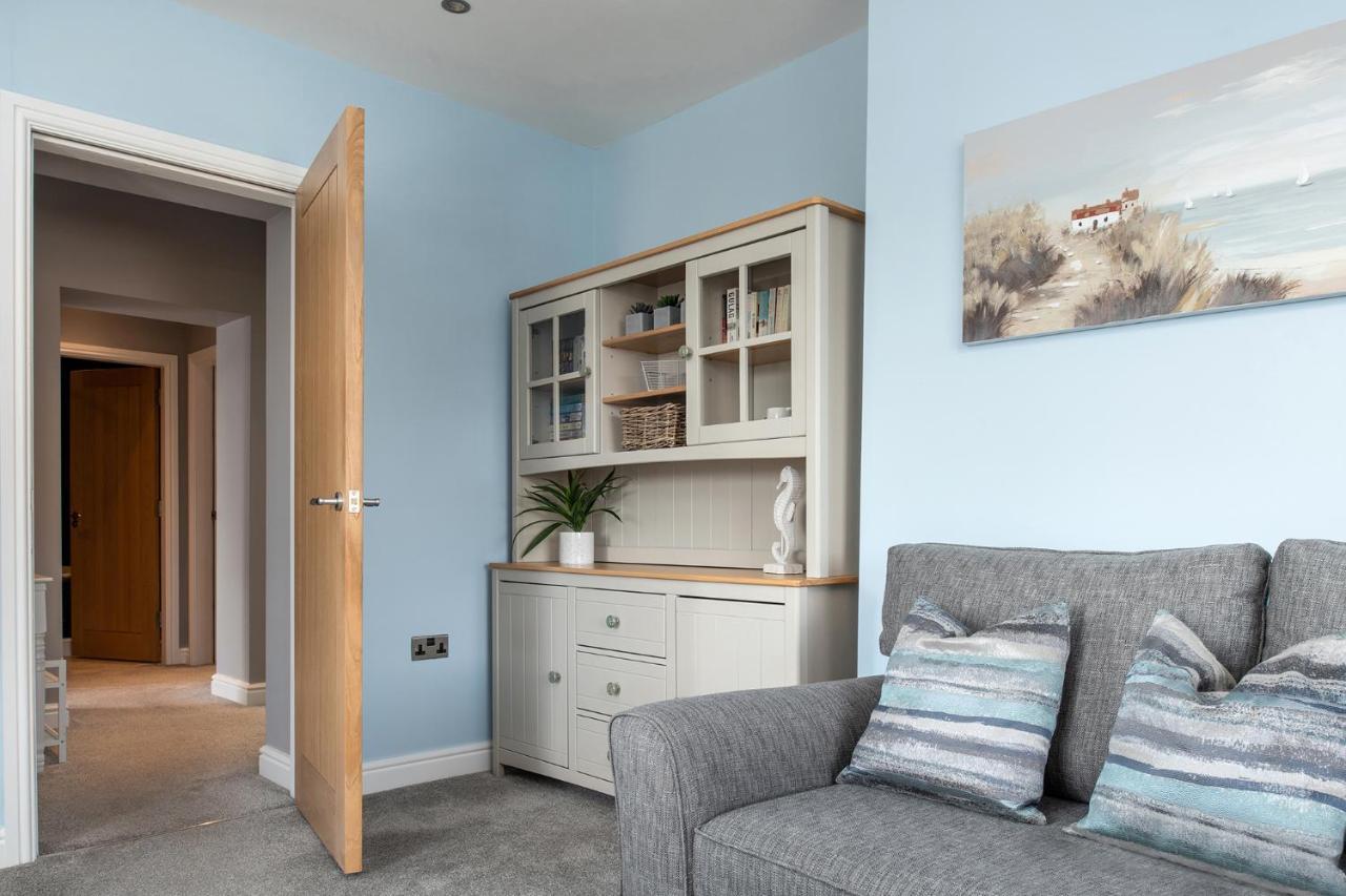 Abbey Road Boutique Holiday Apartment Лландидно Экстерьер фото